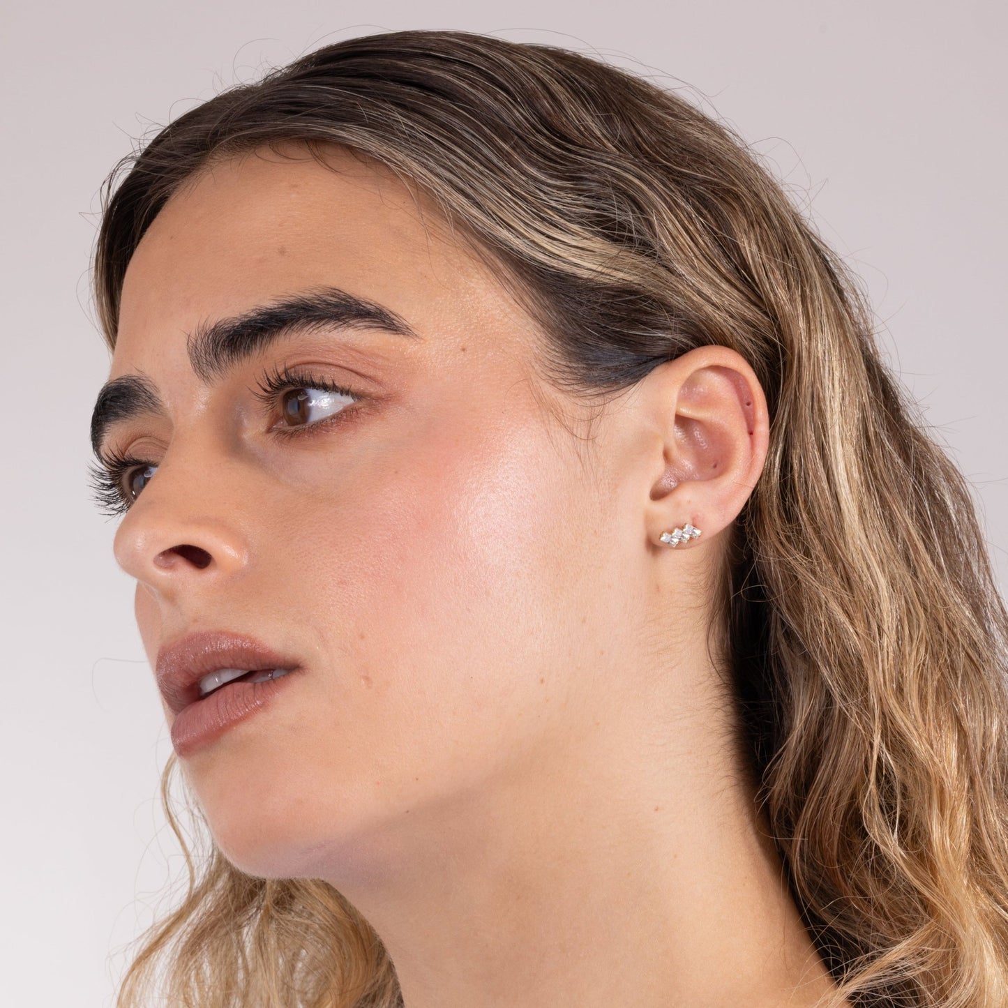 Trinity Emerald - Cut Stud in Gold — titanium — Rhokea