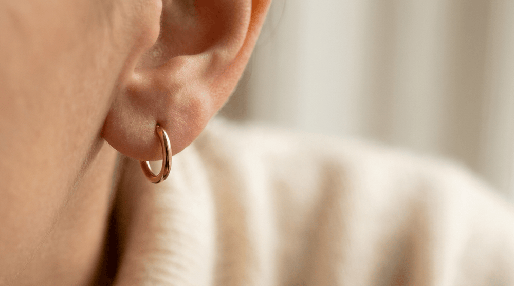 Changing a Lobe Stud to a Hoop: A Doctor's Guide to Timing It Safely