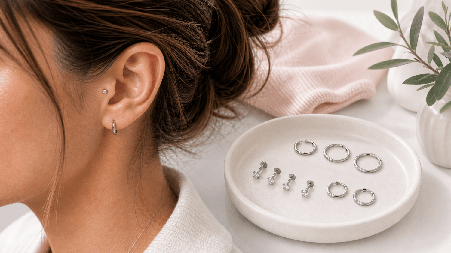 Tragus Jewellery Guide: Studs, Hoops and Sizes - rhokea
