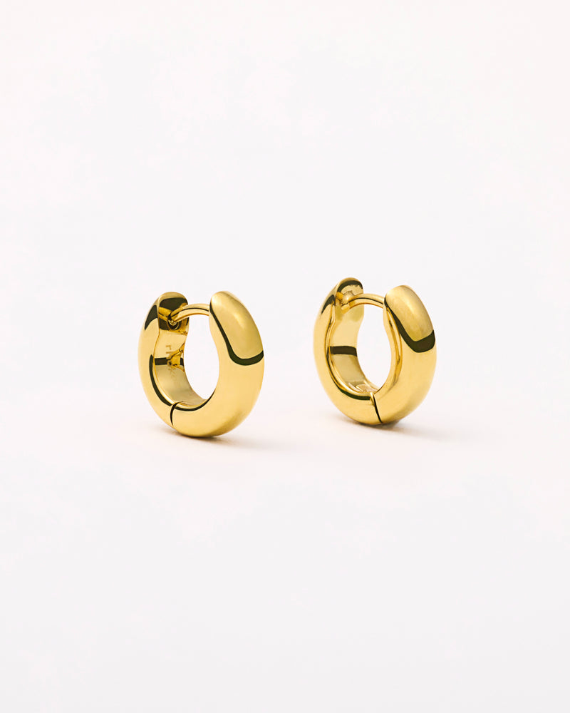 Small Bold Huggie Hoops in Gold