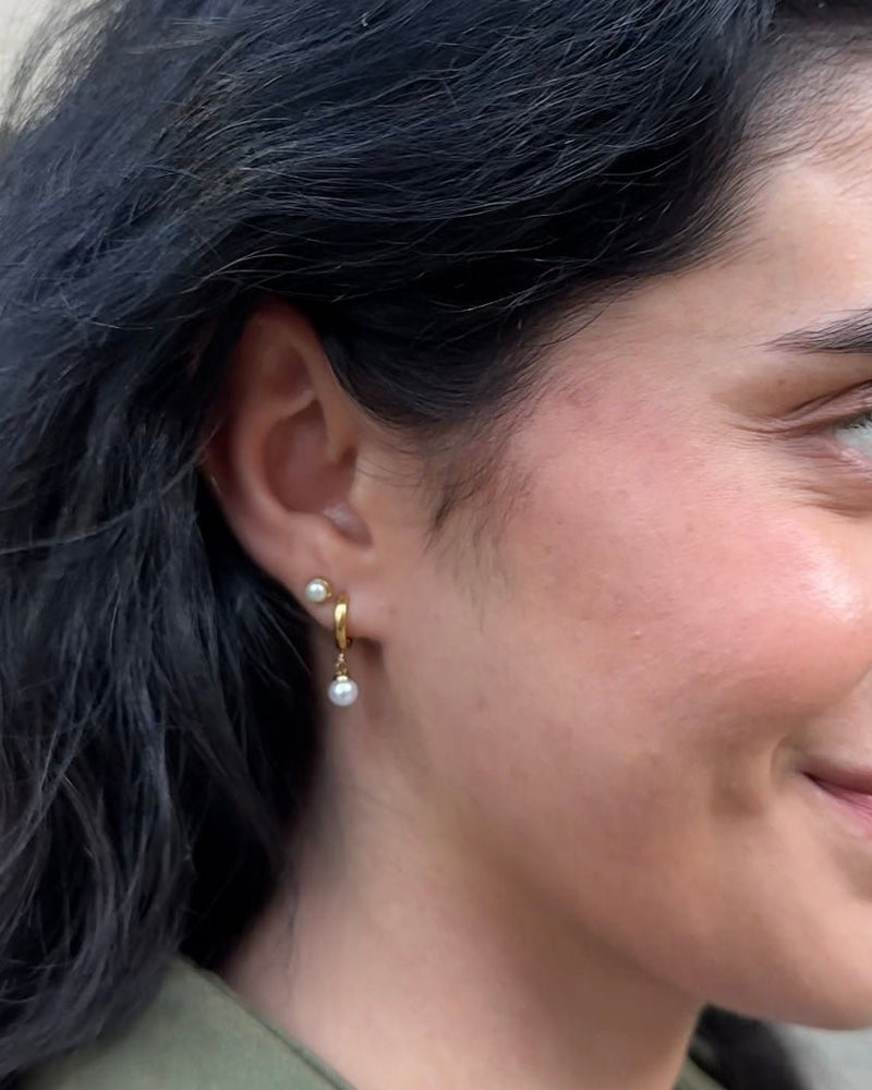 Ethereal Pearl Stud — titanium — Rhokea