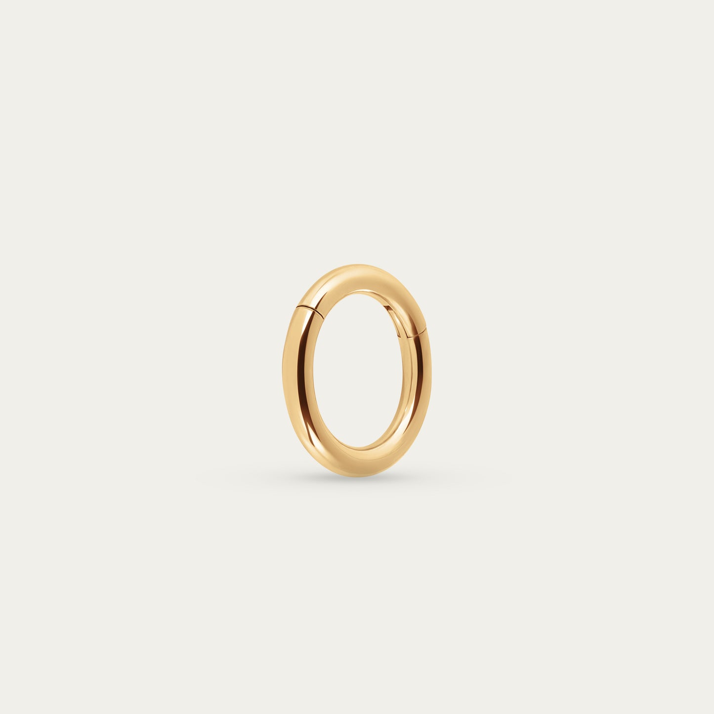 Smooth Hoop in Gold