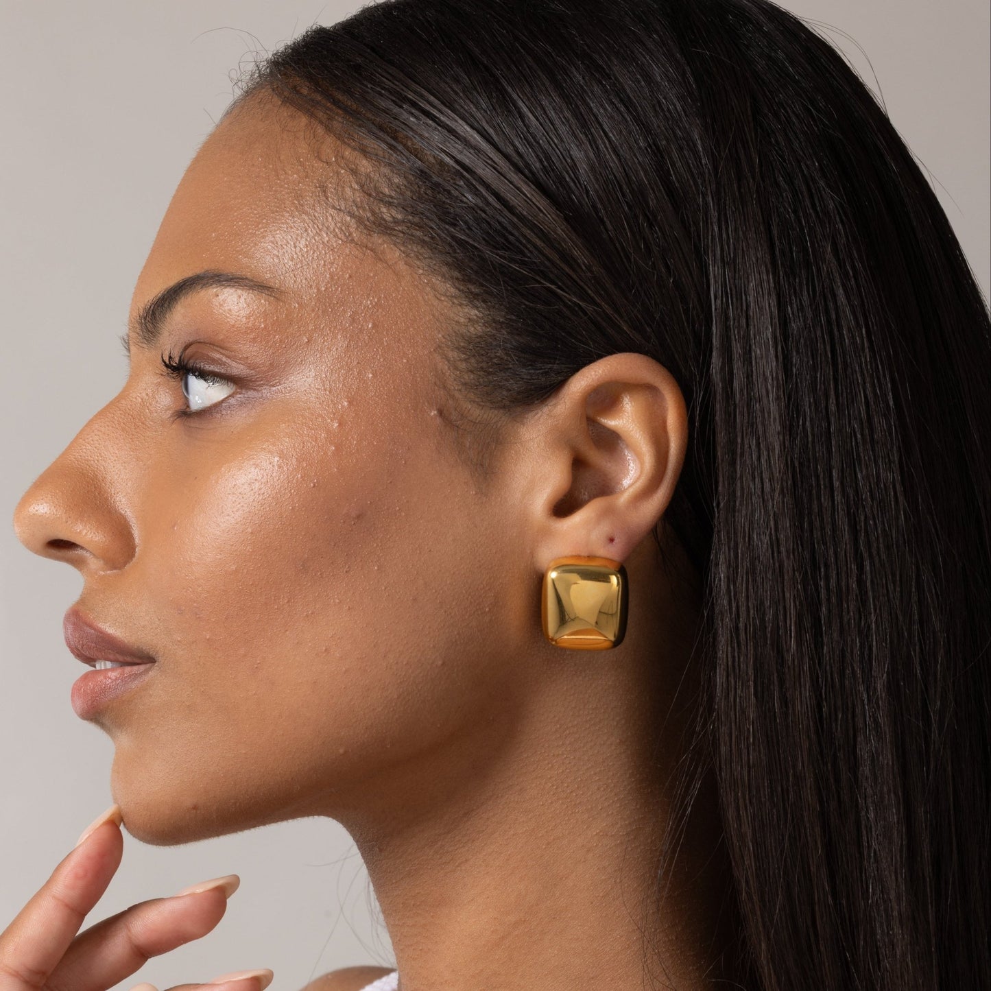 Linear Square Stud Earrings in Gold — titanium — Rhokea