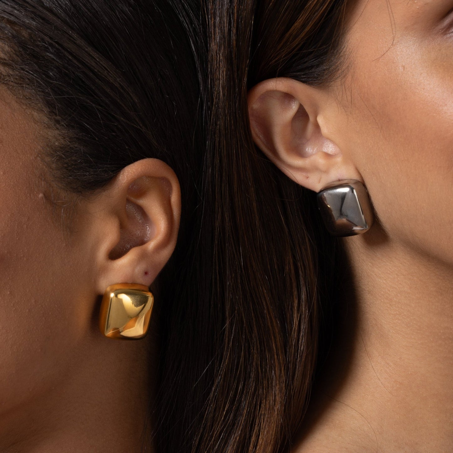 Linear Square Stud Earrings in Gold — titanium — Rhokea