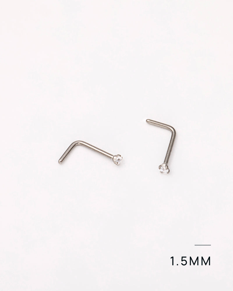 L-Shape Solitaire Nose Studs in Silver