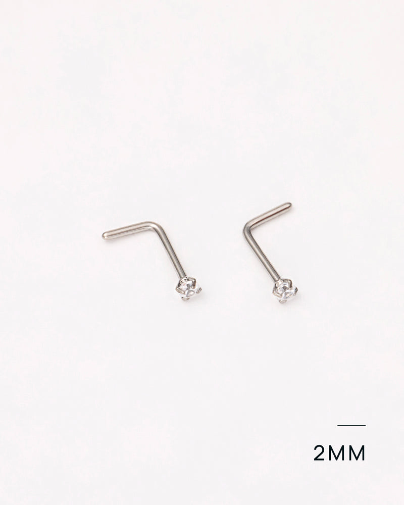 L-Shape Solitaire Nose Studs in Silver